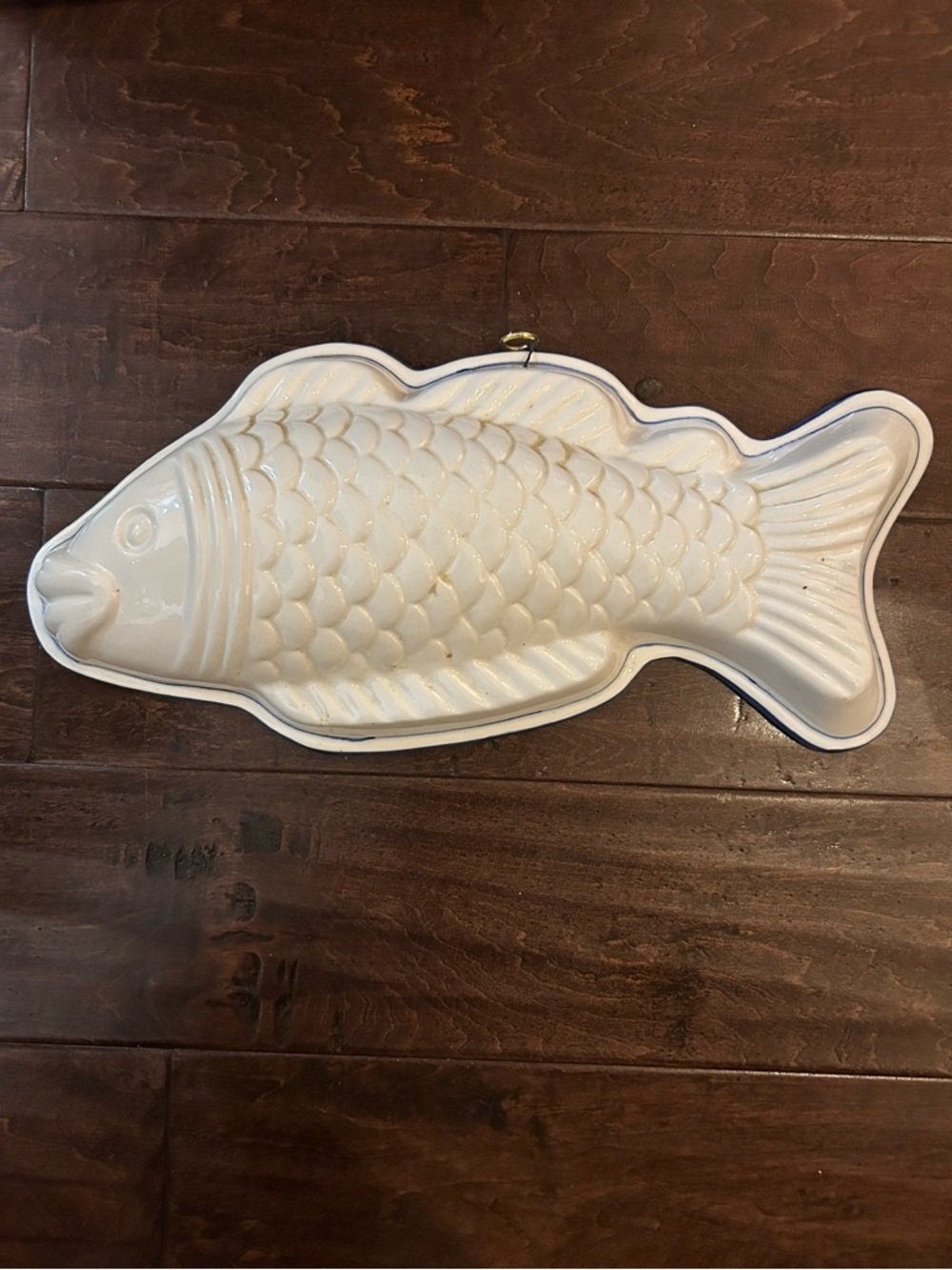 White Ceramic Fish Shaped Serving Platter - Brand Unspecified